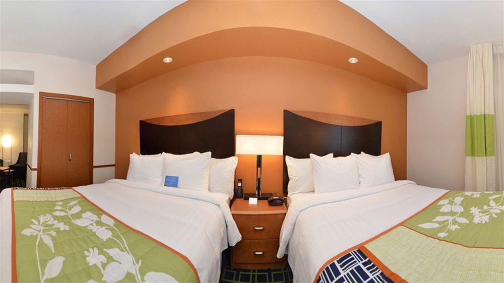Fairfield Inn & Suites Santa Cruz - Capitola Eksteriør billede