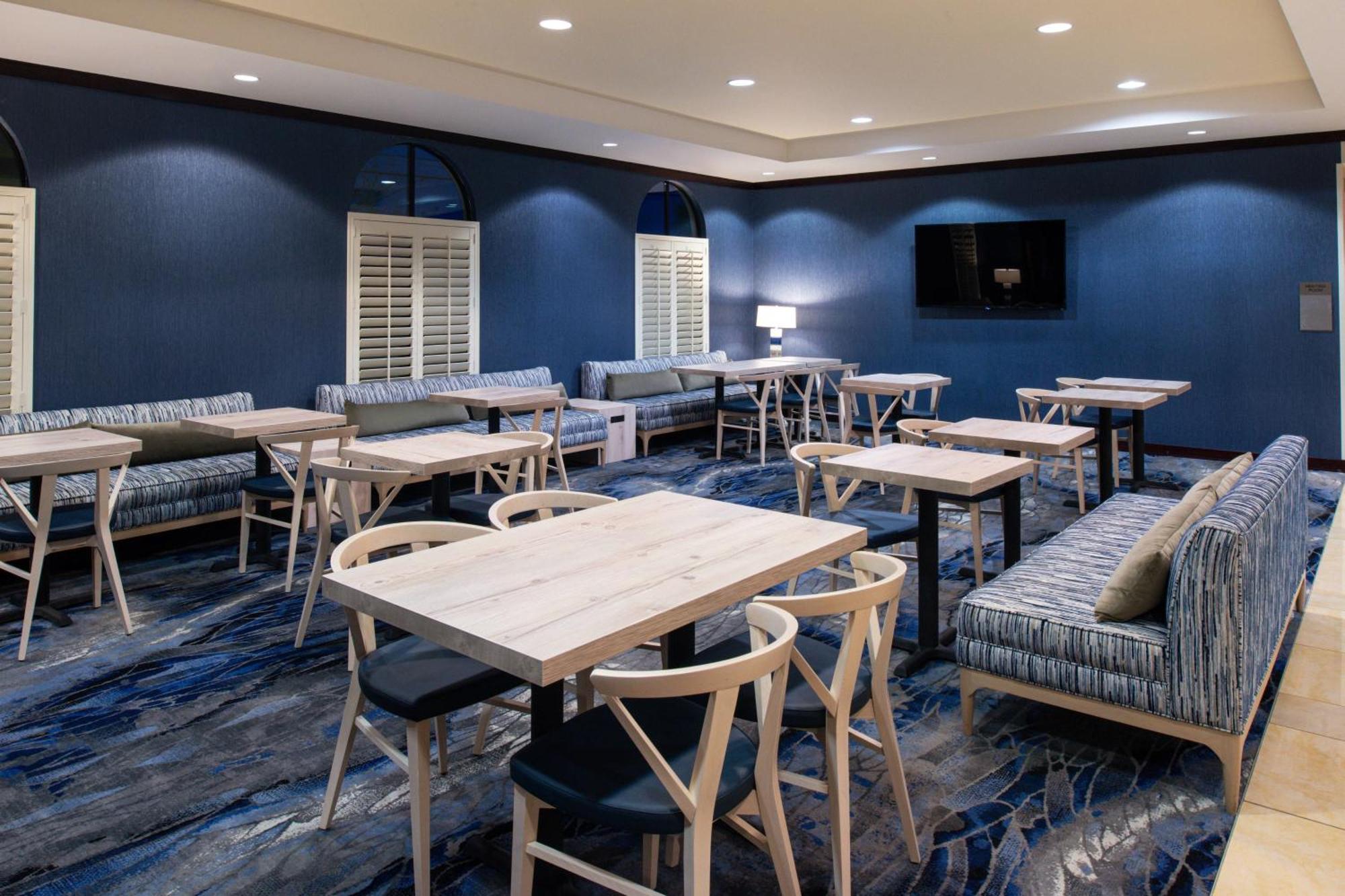Fairfield Inn & Suites Santa Cruz - Capitola Eksteriør billede