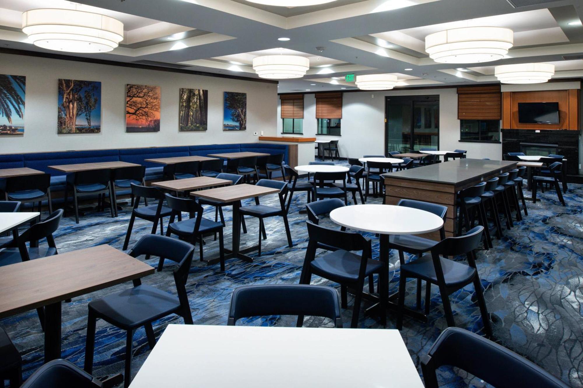 Fairfield Inn & Suites Santa Cruz - Capitola Eksteriør billede