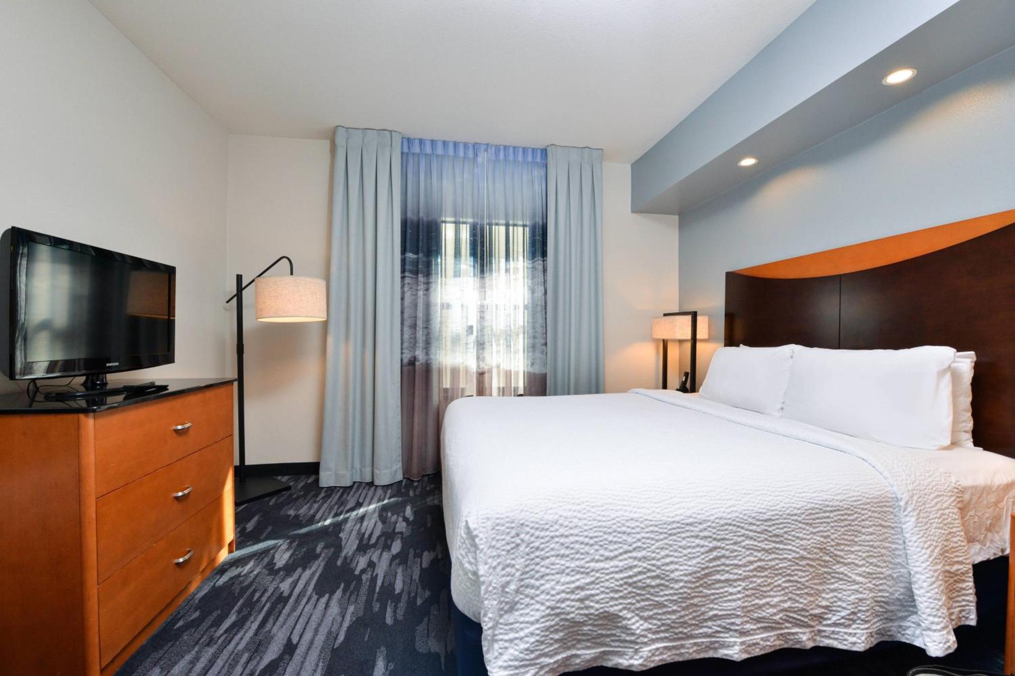 Fairfield Inn & Suites Santa Cruz - Capitola Eksteriør billede