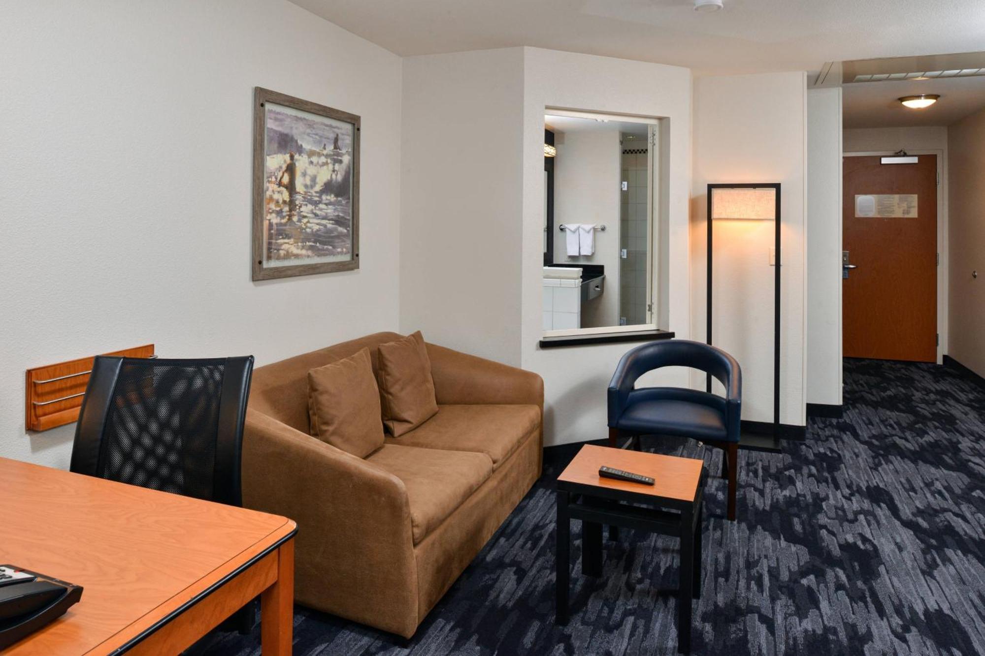 Fairfield Inn & Suites Santa Cruz - Capitola Eksteriør billede