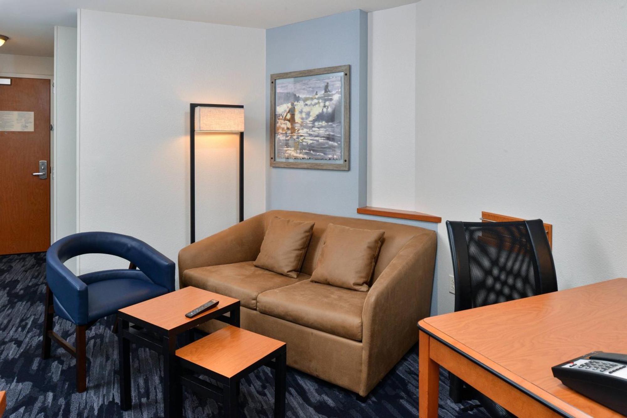 Fairfield Inn & Suites Santa Cruz - Capitola Eksteriør billede