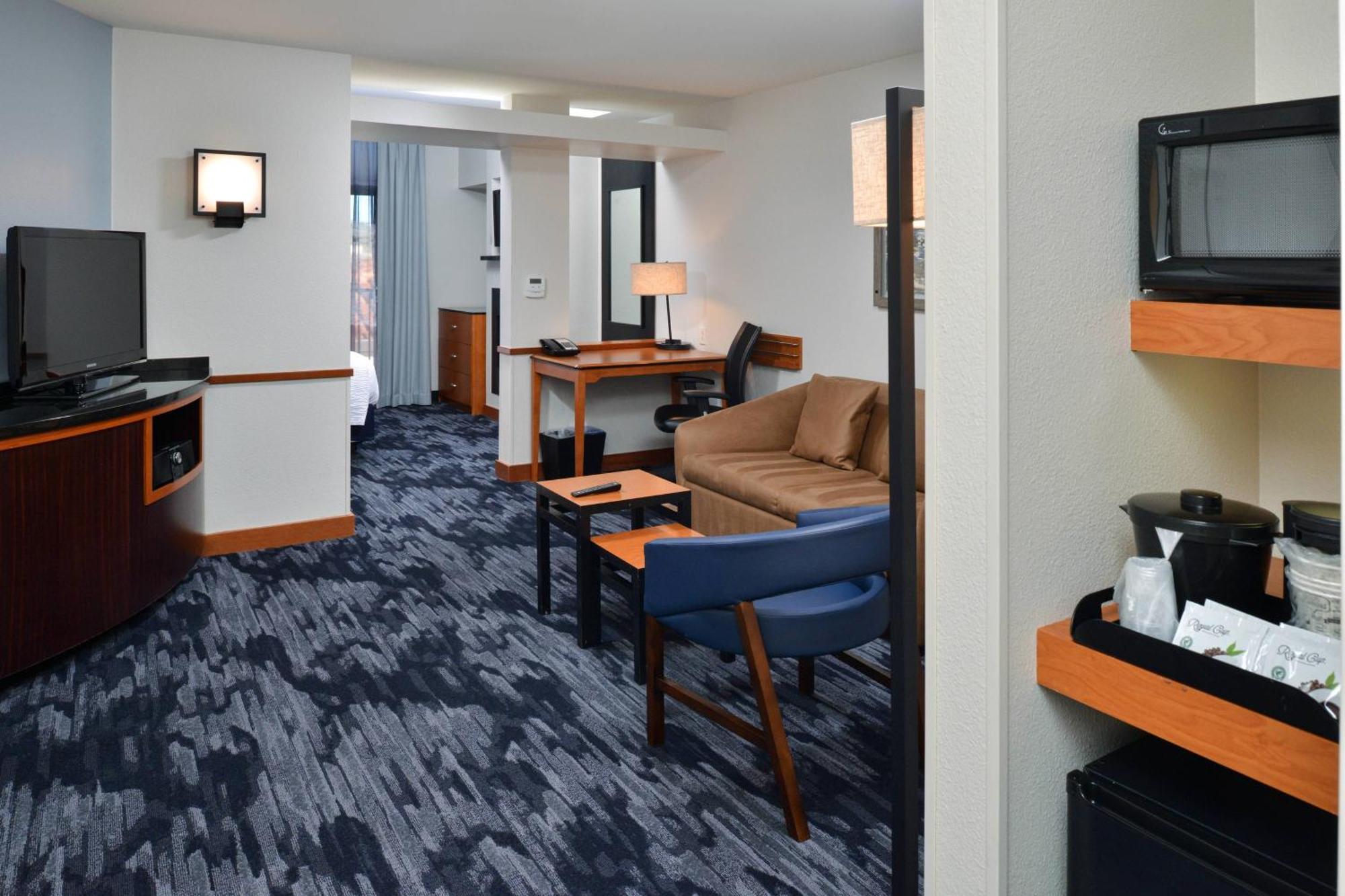 Fairfield Inn & Suites Santa Cruz - Capitola Eksteriør billede
