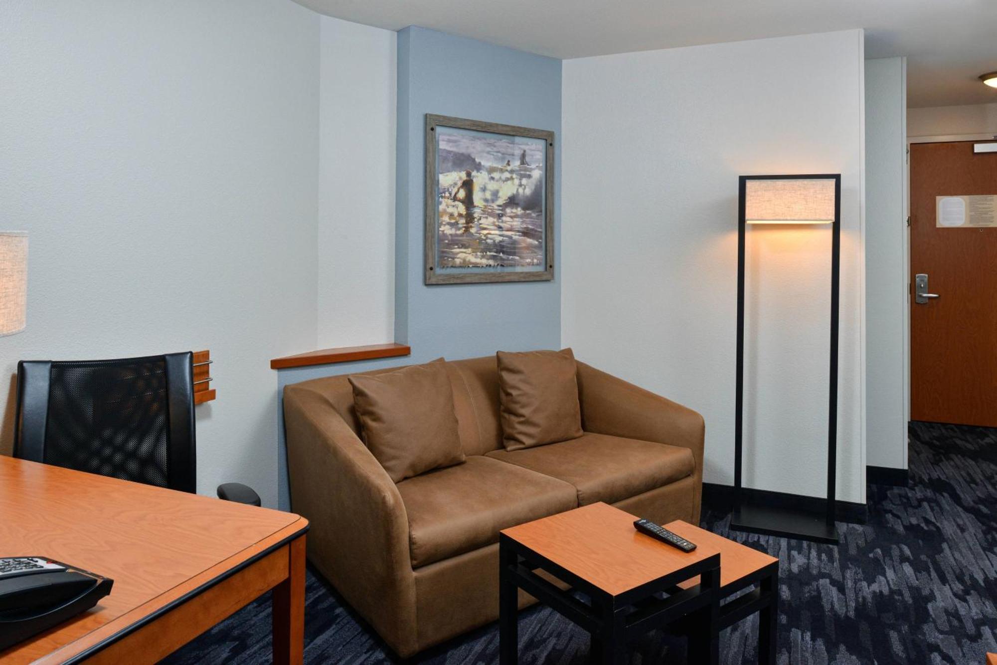 Fairfield Inn & Suites Santa Cruz - Capitola Eksteriør billede