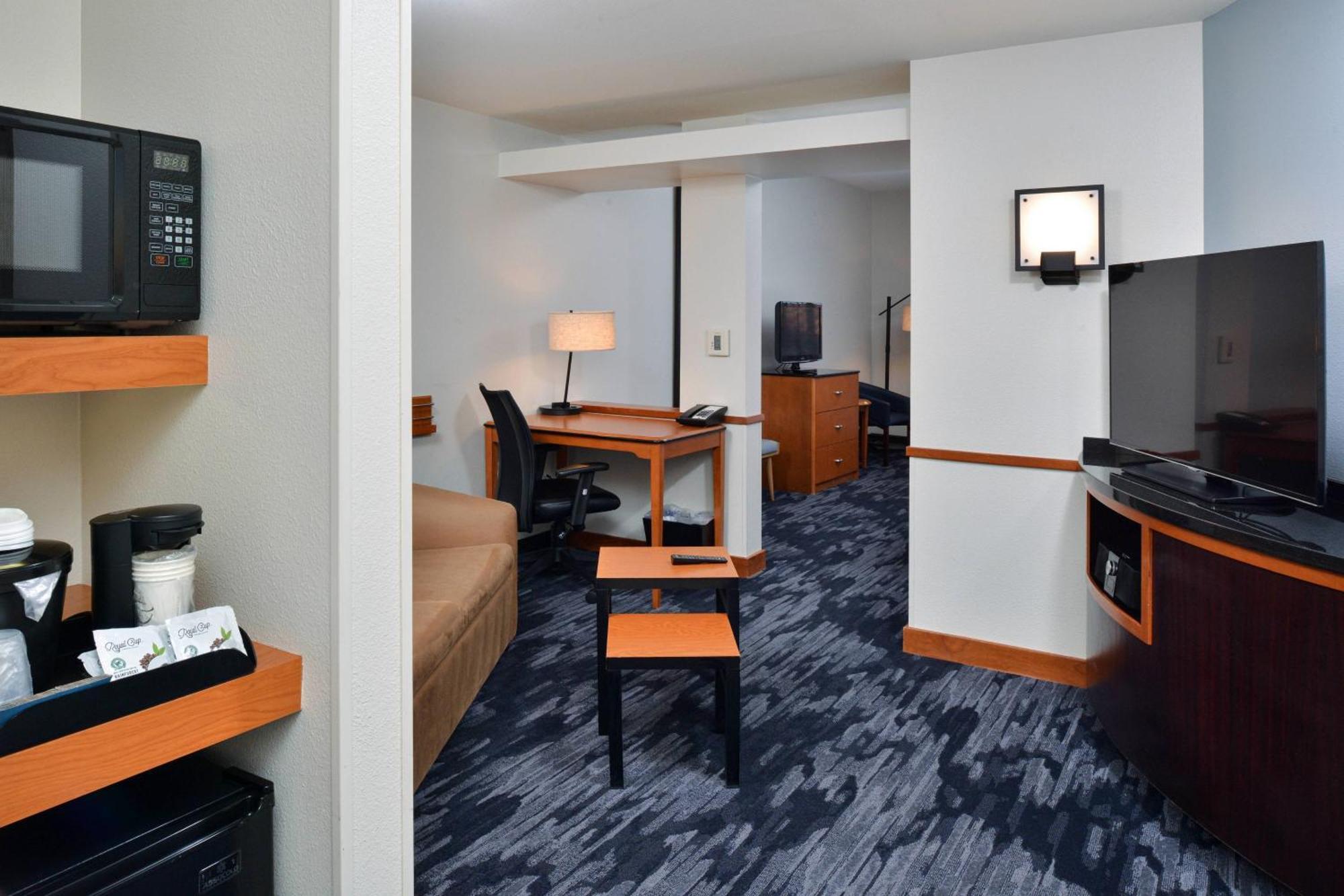 Fairfield Inn & Suites Santa Cruz - Capitola Eksteriør billede