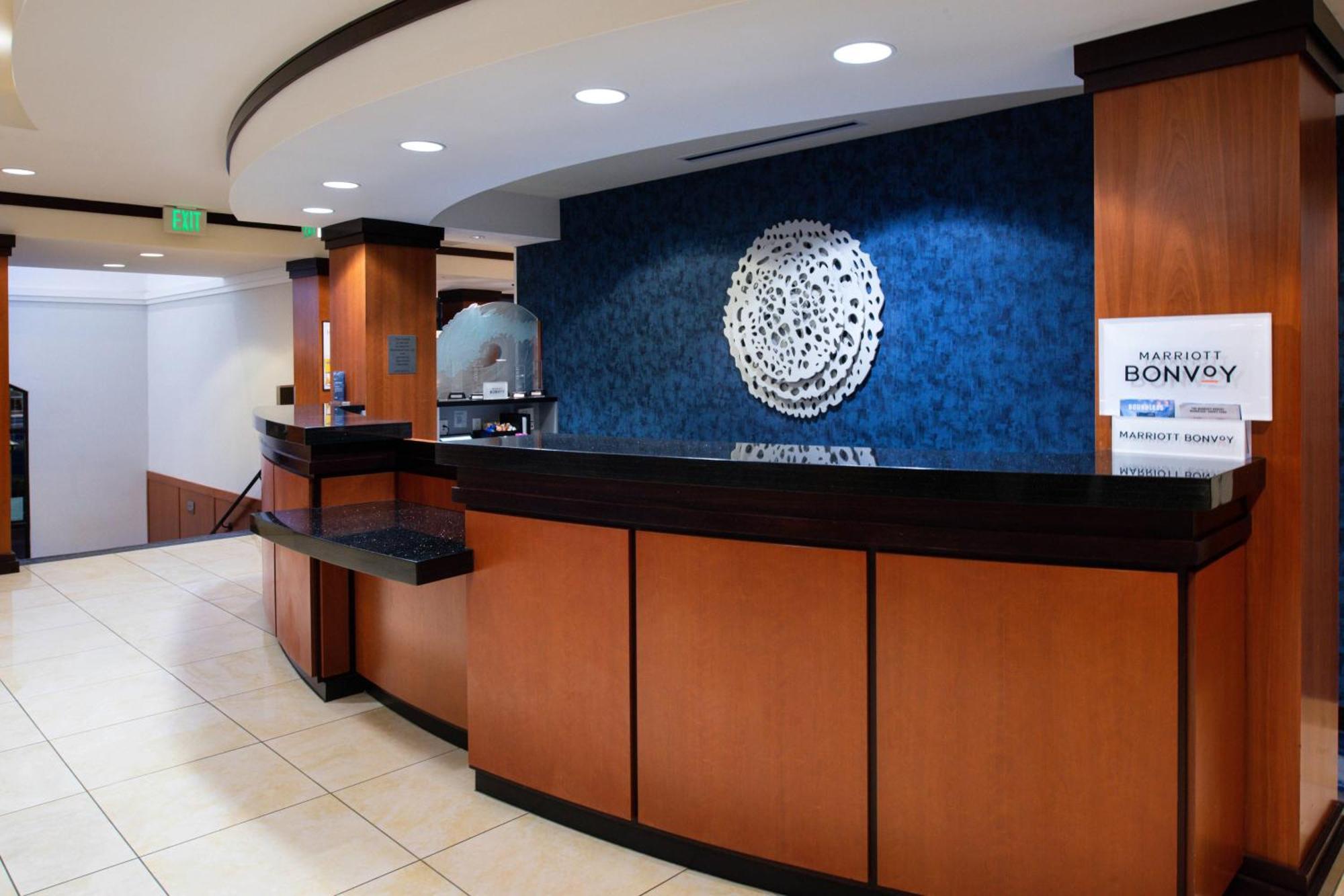 Fairfield Inn & Suites Santa Cruz - Capitola Eksteriør billede