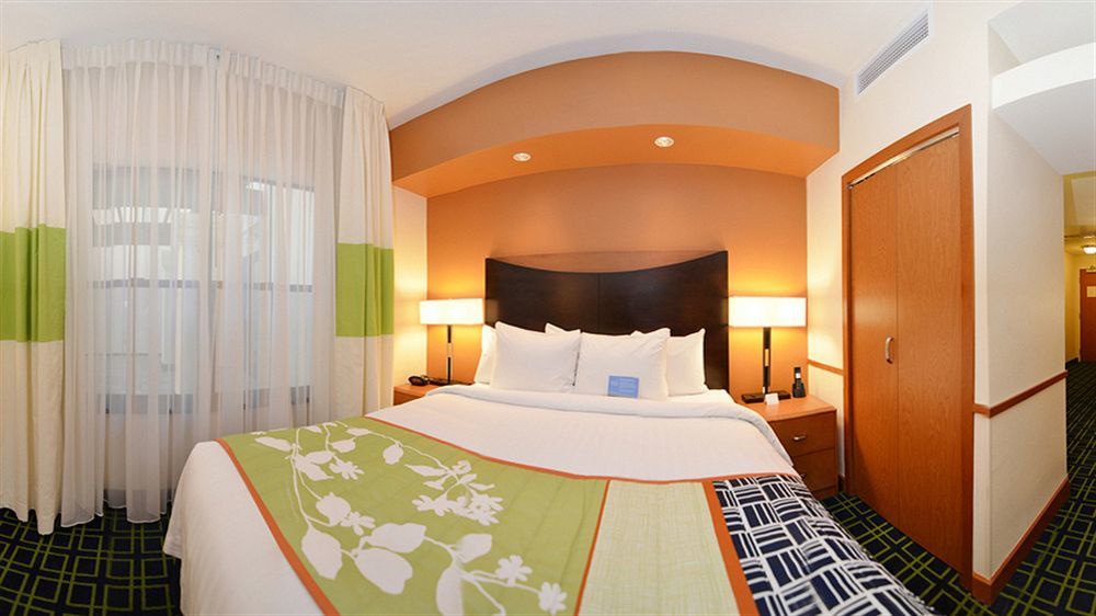 Fairfield Inn & Suites Santa Cruz - Capitola Eksteriør billede